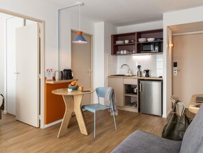 Departamento, 1 habitación | Escritorio, cortinas blackout, insonorización y cunas gratuitas 