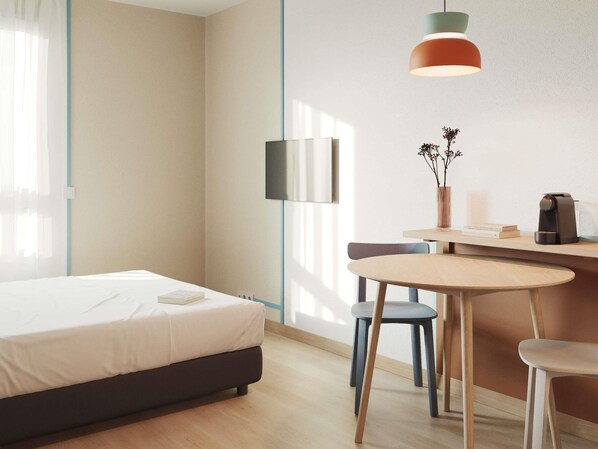 Comfort Studio | Desk, blackout drapes, soundproofing, free cribs/infant beds - Aparthotel Adagio Access Toulouse Jolimont (Toulouse)