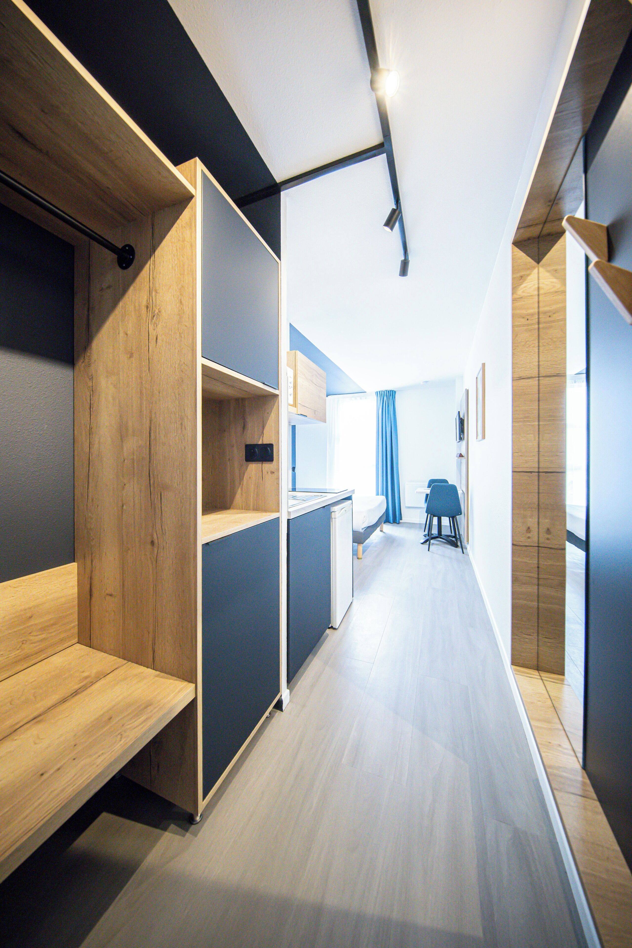 Studio – premium, 1 dobbeltseng | Skrivebord, strykejern/-brett, wi-fi (inkludert) og sengetøy