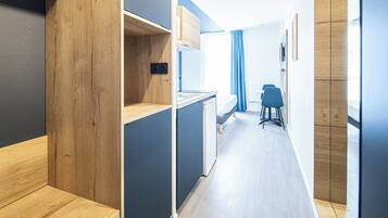 Studio – premium, 1 dobbeltseng | Skrivebord, strykejern/-brett, wi-fi (inkludert) og sengetøy