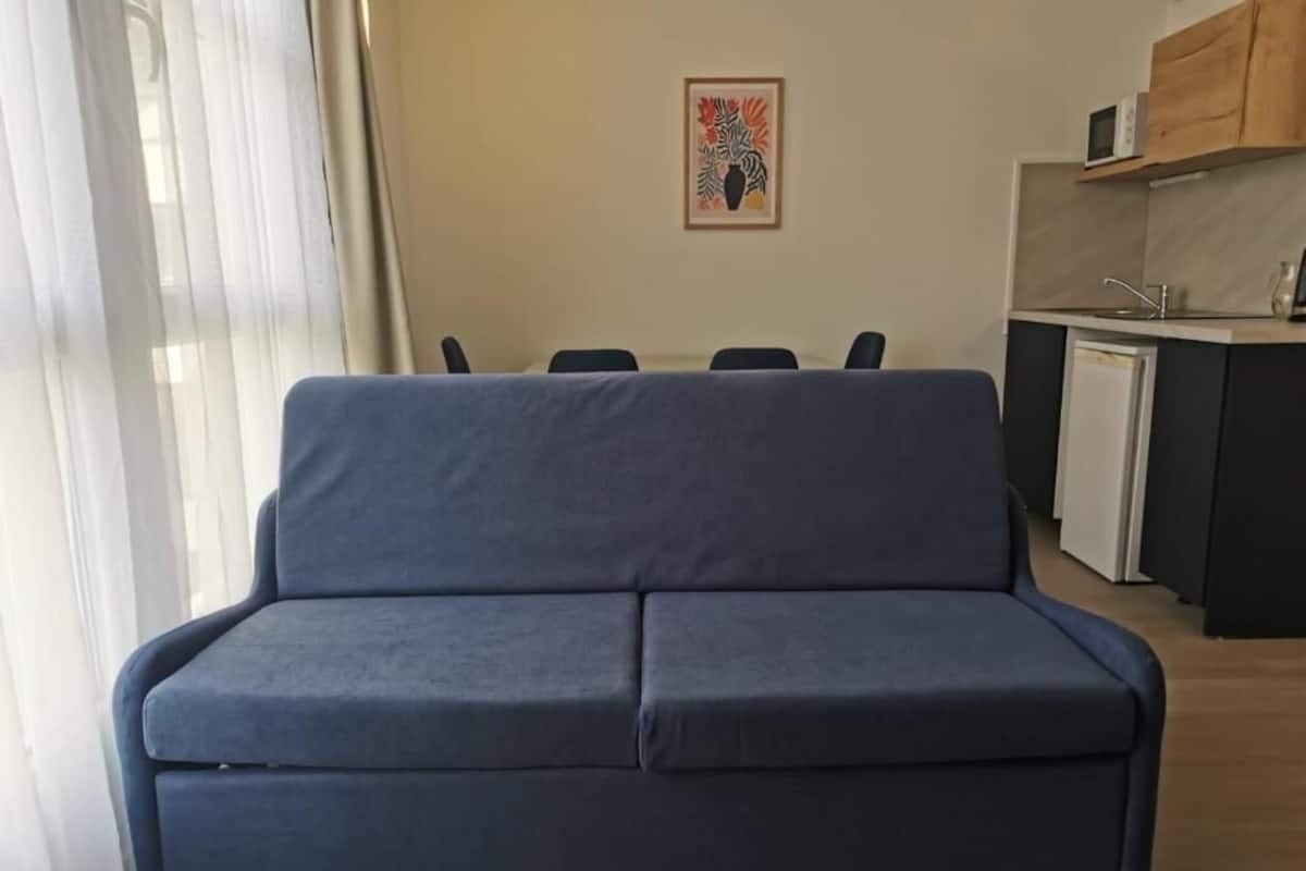 Standard-Studio, Mehrere Betten | Schreibtisch, Bügeleisen/Bügelbrett, kostenloses WLAN, Bettwäsche