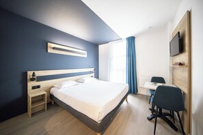 Premium Studio, 1 Double Bed | Desk, iron/ironing board, free WiFi, bed sheets - City Residence Nancy (Nancy)