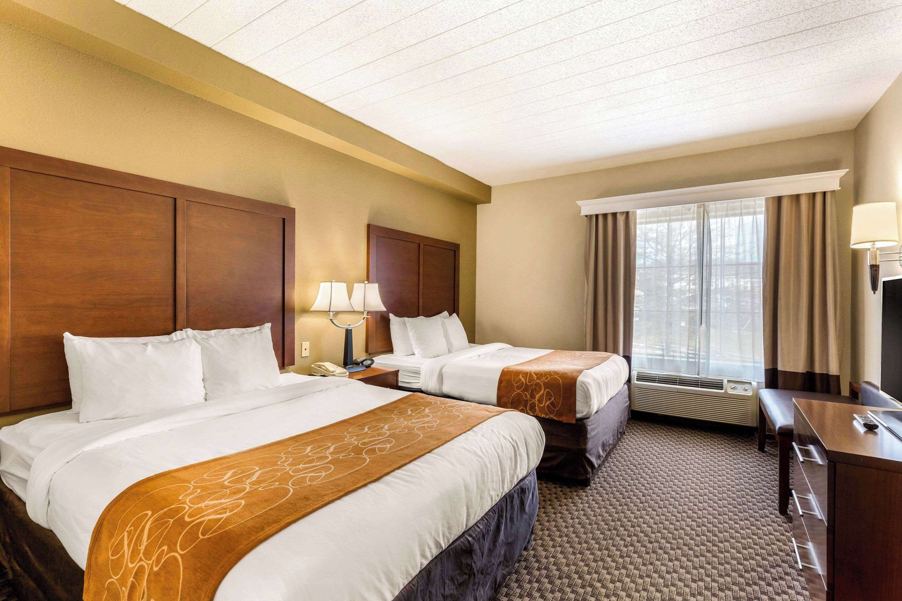 desk, laptop workspace, blackout curtains, soundproofing