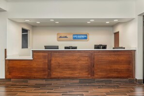 Lobby-Lounge