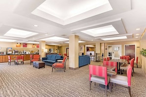 Desayuno completo incluido todos los días