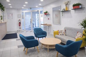 Reception - Aparthotel Adagio Access Paris Maisons-Alfort (Maisons-Alfort)