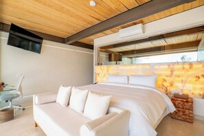 Suite Lago | Premium bedding, in-room safe, iron/ironing board, bed sheets - El Santuario Resort & Spa (Valle de Bravo)