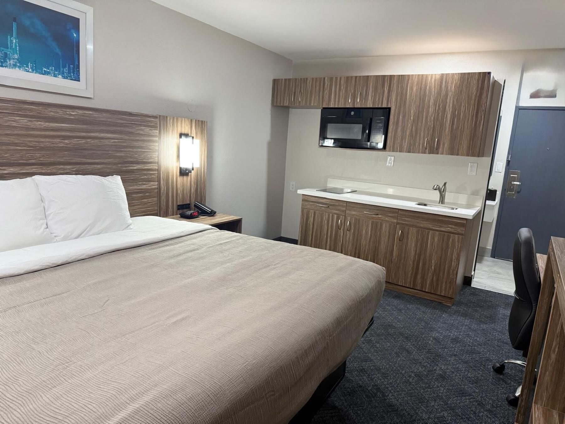 룸, 킹사이즈침대 1개, 금연 (Efficiency) | 무료 WiFi