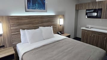 Room, 1 King Bed, Non Smoking (Efficiency)