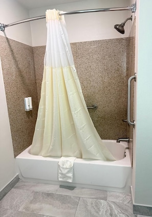Room, 1 King Bed, Accessible, Non Smoking | Accessible bathroom