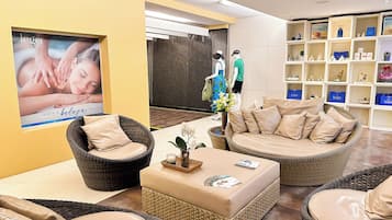 Espace de soins pour les couples, sauna, soins corporels