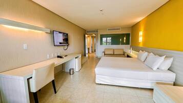 Frigobar, cofres nos quartos, individualmente decorados