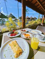 7 restoran, melayani sarapan 