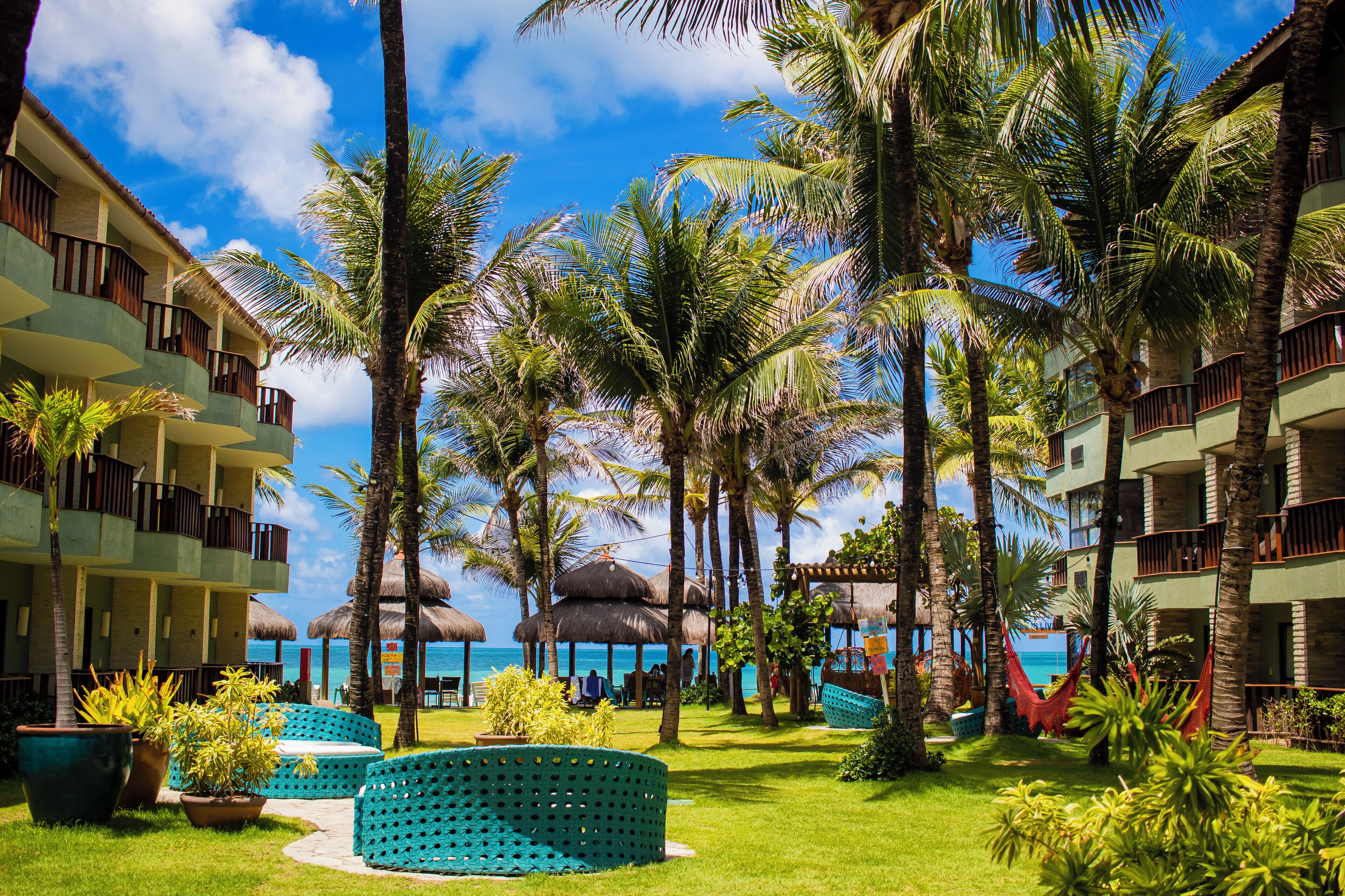 Televisión LCD, películas con cargo