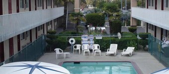 Americas Best Value Inn