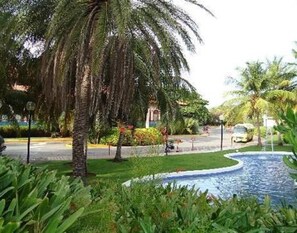 Property grounds - Dunes Hotel & Beach Resort (Matasiete)