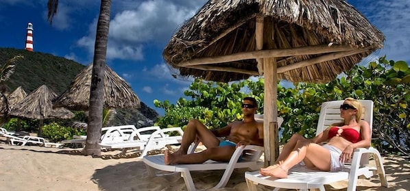 Property grounds - Dunes Hotel & Beach Resort (Matasiete)