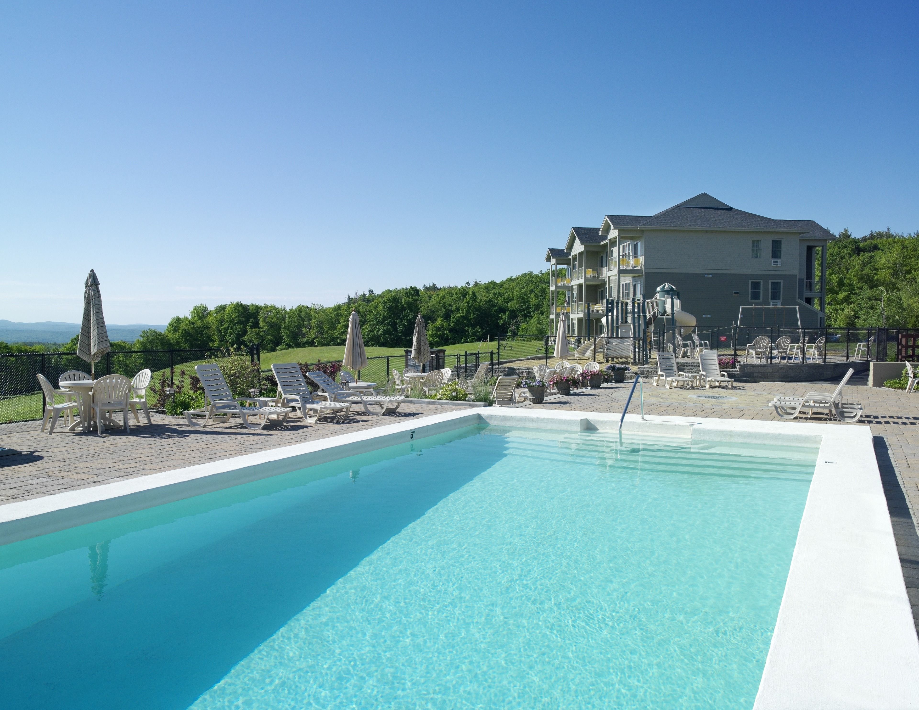 2 indoor pools, seasonal outdoor pool, pool umbrellas, sun loungers