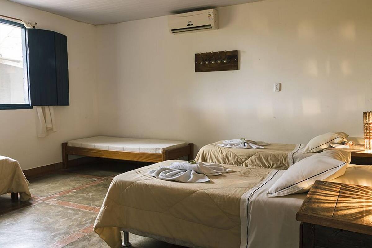 Minibar, tabla de planchar con plancha y cunas gratuitas 