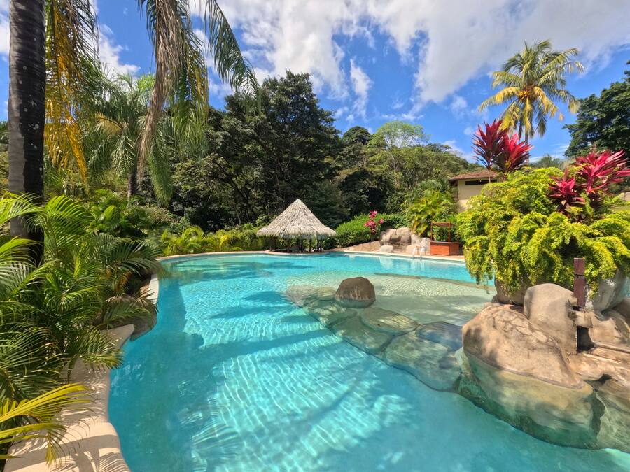 Outdoor pool, open 6 AM to 6 PM, sun loungers