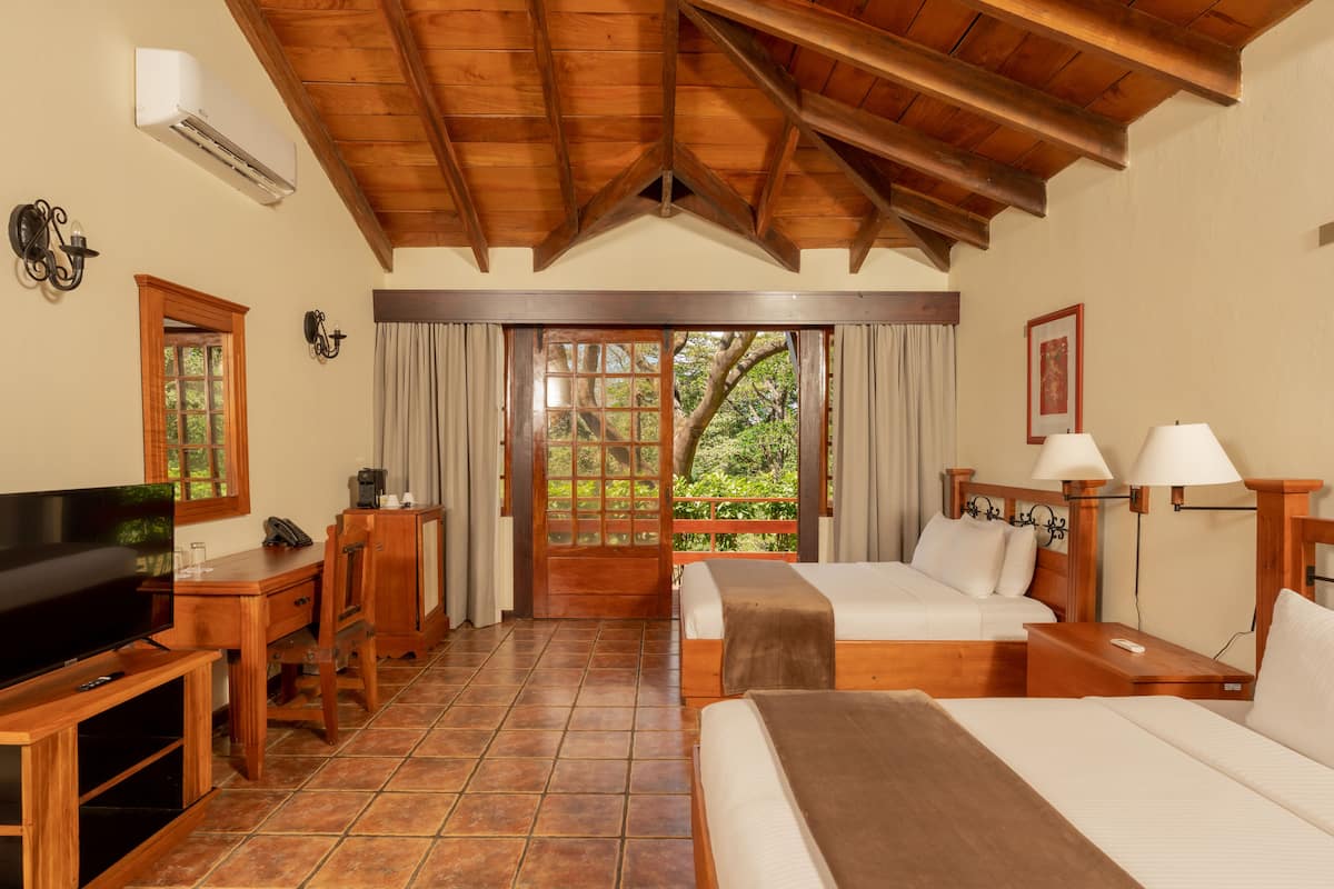 Villa, 2 Double Beds, Terrace, Garden View