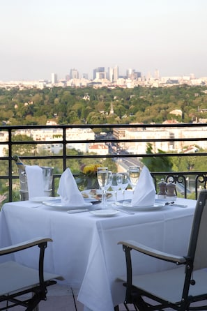 Breakfast, lunch, dinner served; French cuisine, al fresco dining