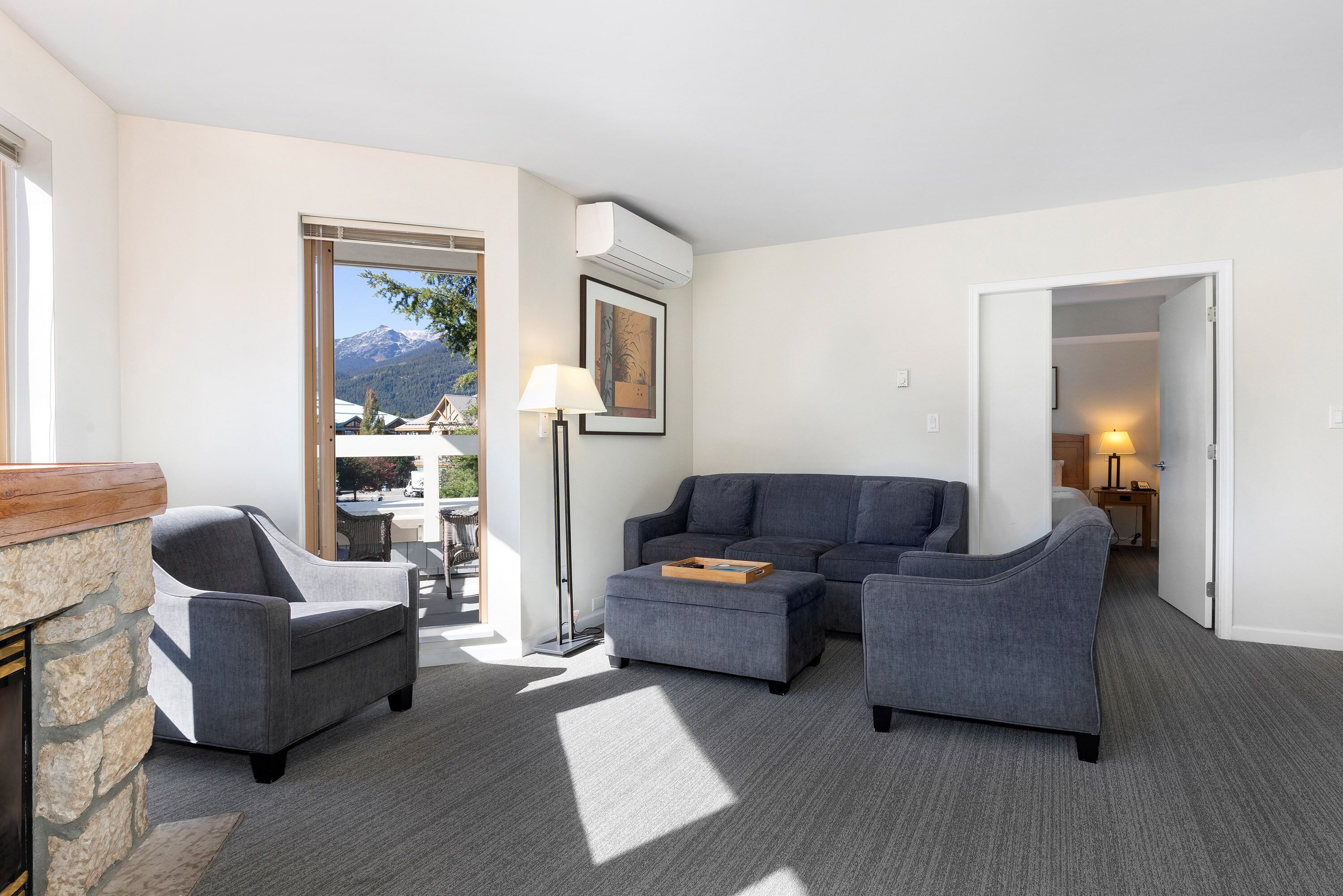 Condo, 2 Bedrooms (Unit 219) | Living area
