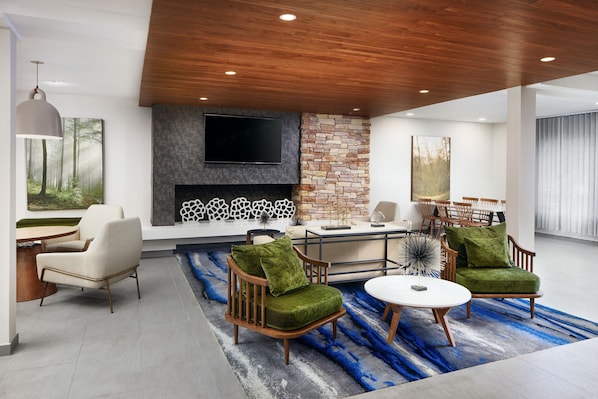 Lobby lounge