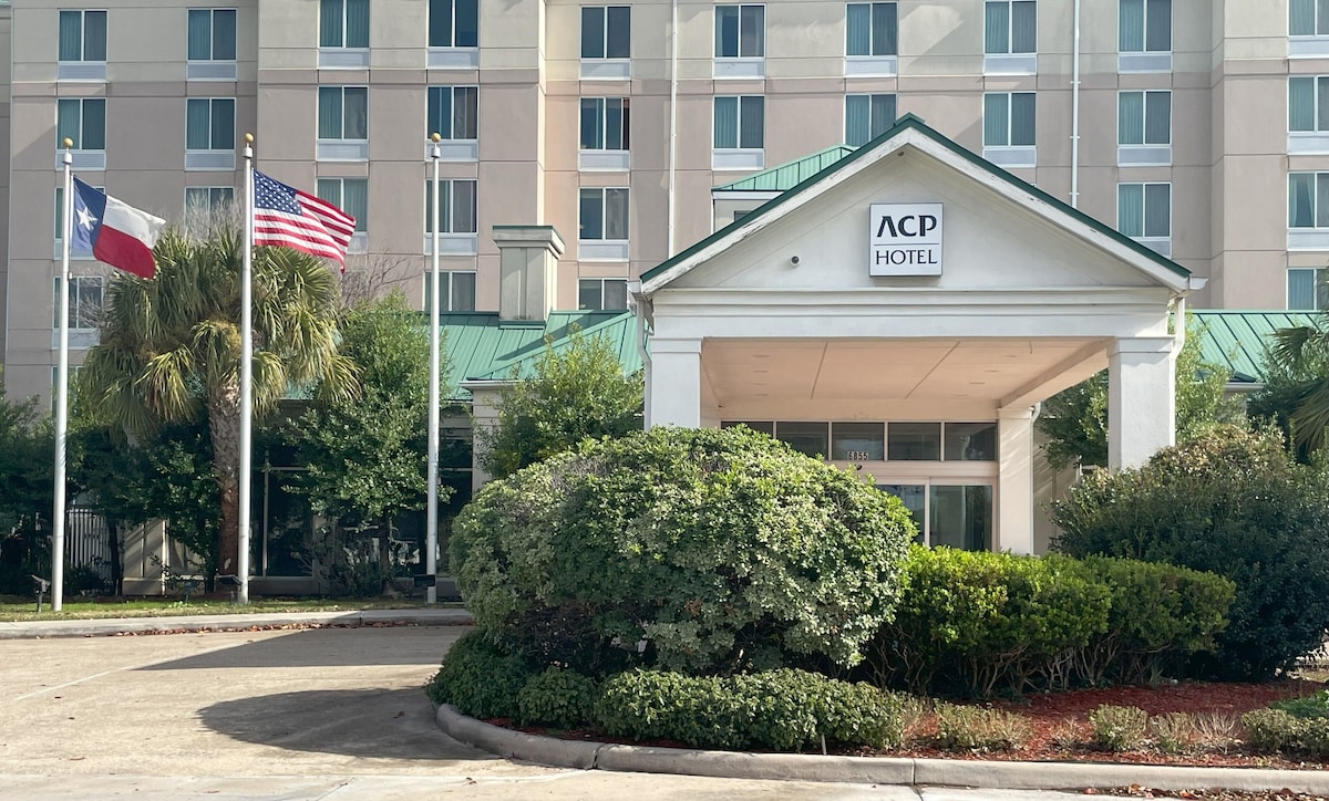 Photo 8 of ACP Hotel Houston Westchase, MOD Collection by Sonesta