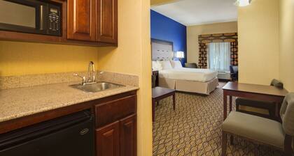 Holiday Inn Express Tower Center by IHG