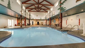 Indoor pool, outdoor pool, sun loungers