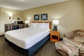 Deluxe Room, 1 King Bed - Stoney Creek Hotel La Crosse - Onalaska (Onalaska)