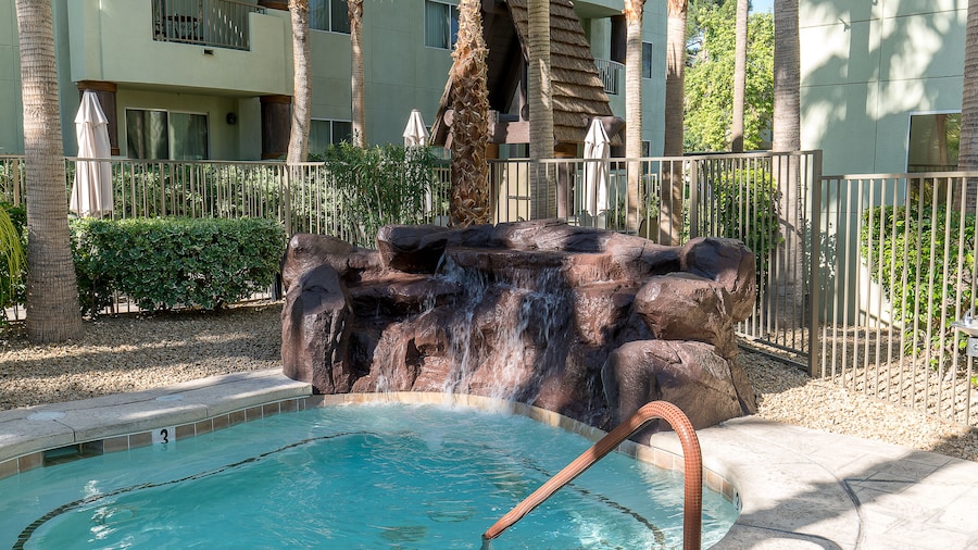 Tahiti Resort