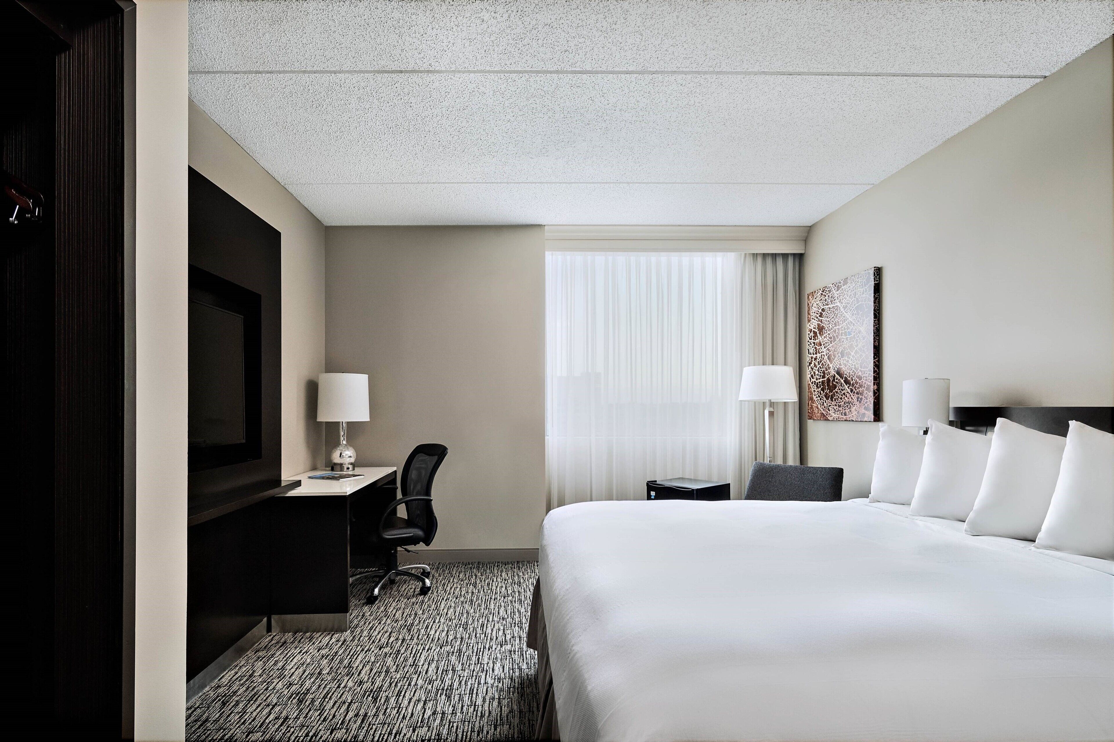 room, 1 king bed | 1 bedroom, premium bedding, down duvets, pillow-top beds