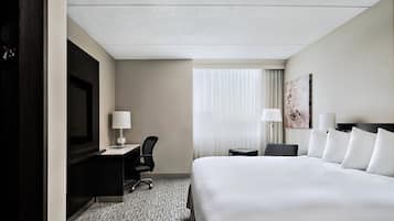 Room, 1 King Bed | Premium bedding, down comforters, pillowtop beds, desk