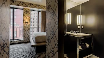 Standard Queen Room | Badezimmer