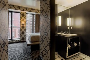 Bathroom - 45 Times Square Hotel (New York)
