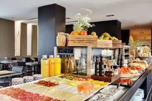 Daily buffet breakfast (EUR 10.9 per person)