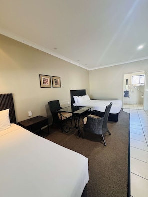Standard Room, Multiple Beds, Accessible, Non Smoking (Walk-in Shower)