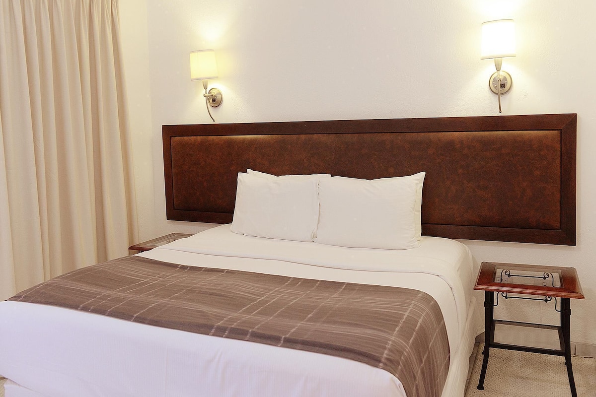 4 chambres, literie de qualité supérieure, couette en duvet d'oie