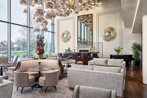 Daily cooked-to-order breakfast (EUR 24 per person) - The G Hotel and Spa (Galway)