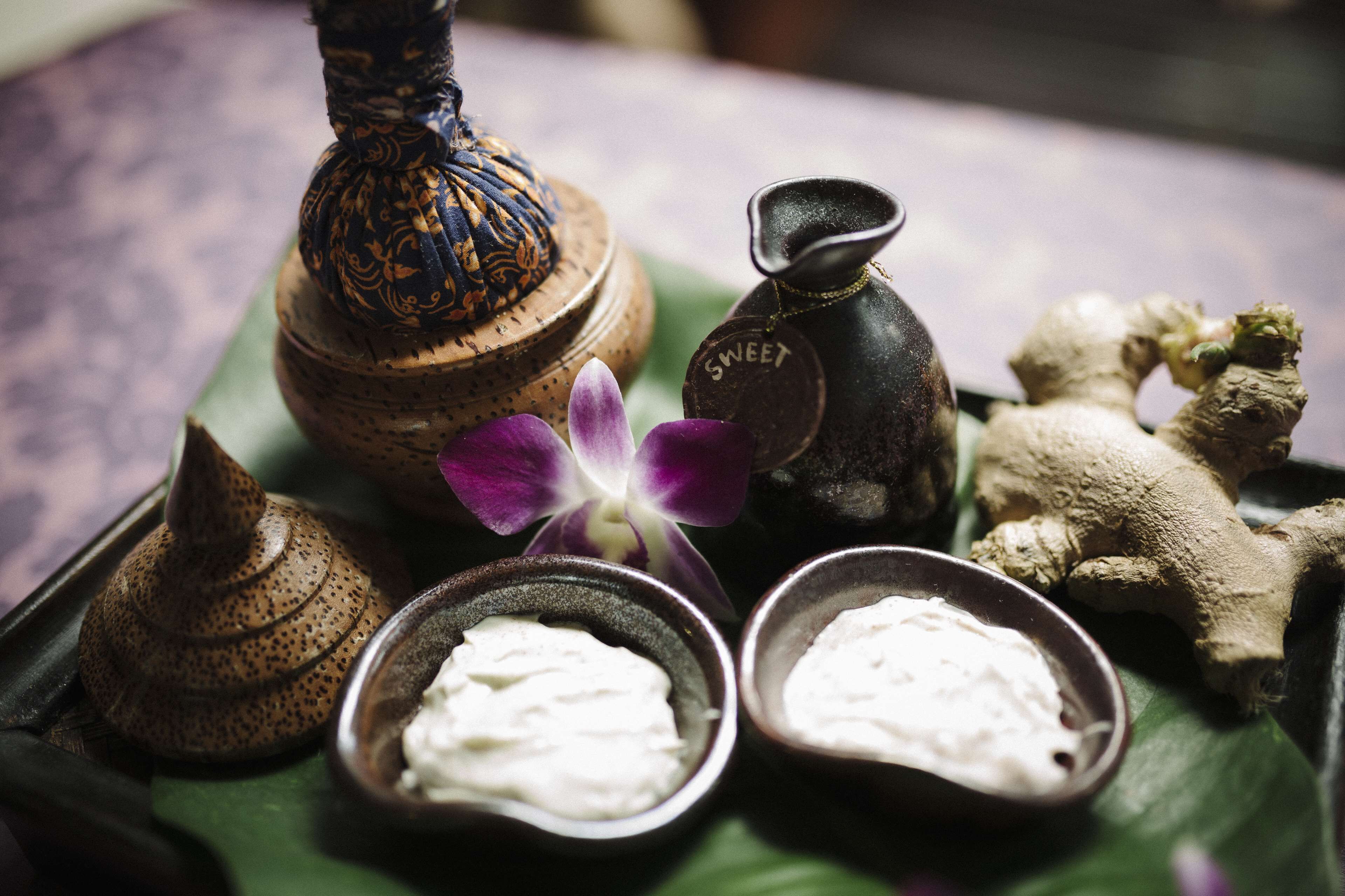 Couples treatment rooms, body treatments, aromatherapy
