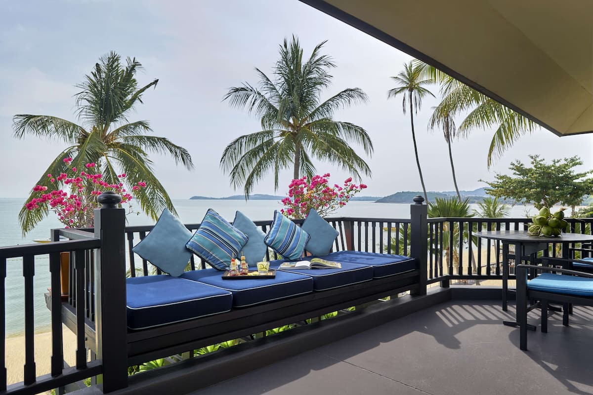 Luxury Beach Front View Suite | Útsýni úr herberginu