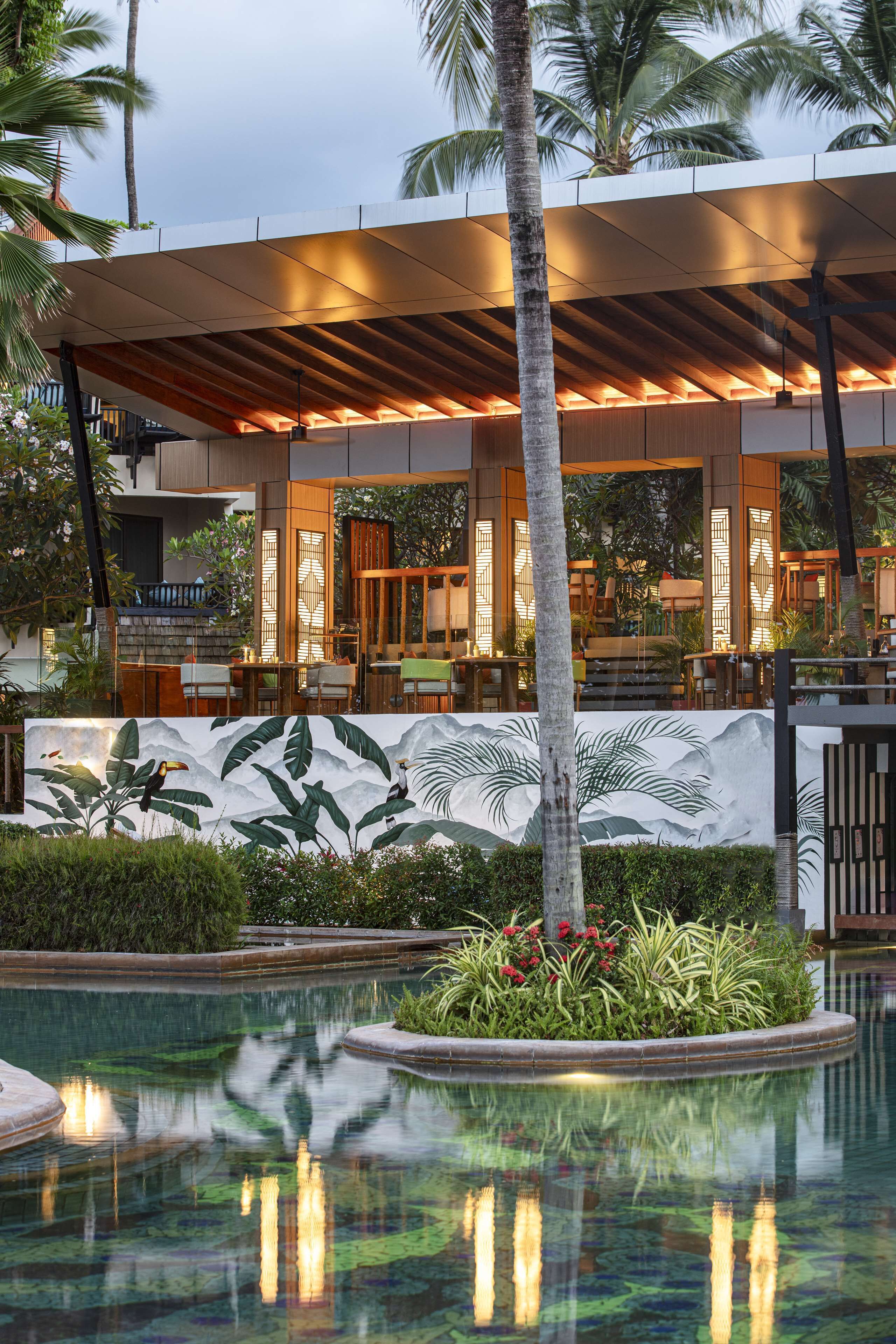 2 ravintolaa, joissa tarjoillaan aamiainen