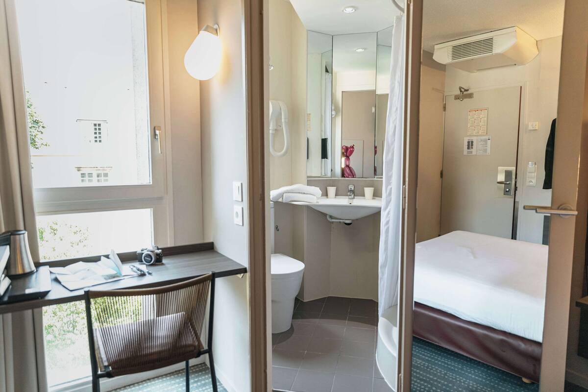 shower, eco-friendly toiletries, hair dryer, towels