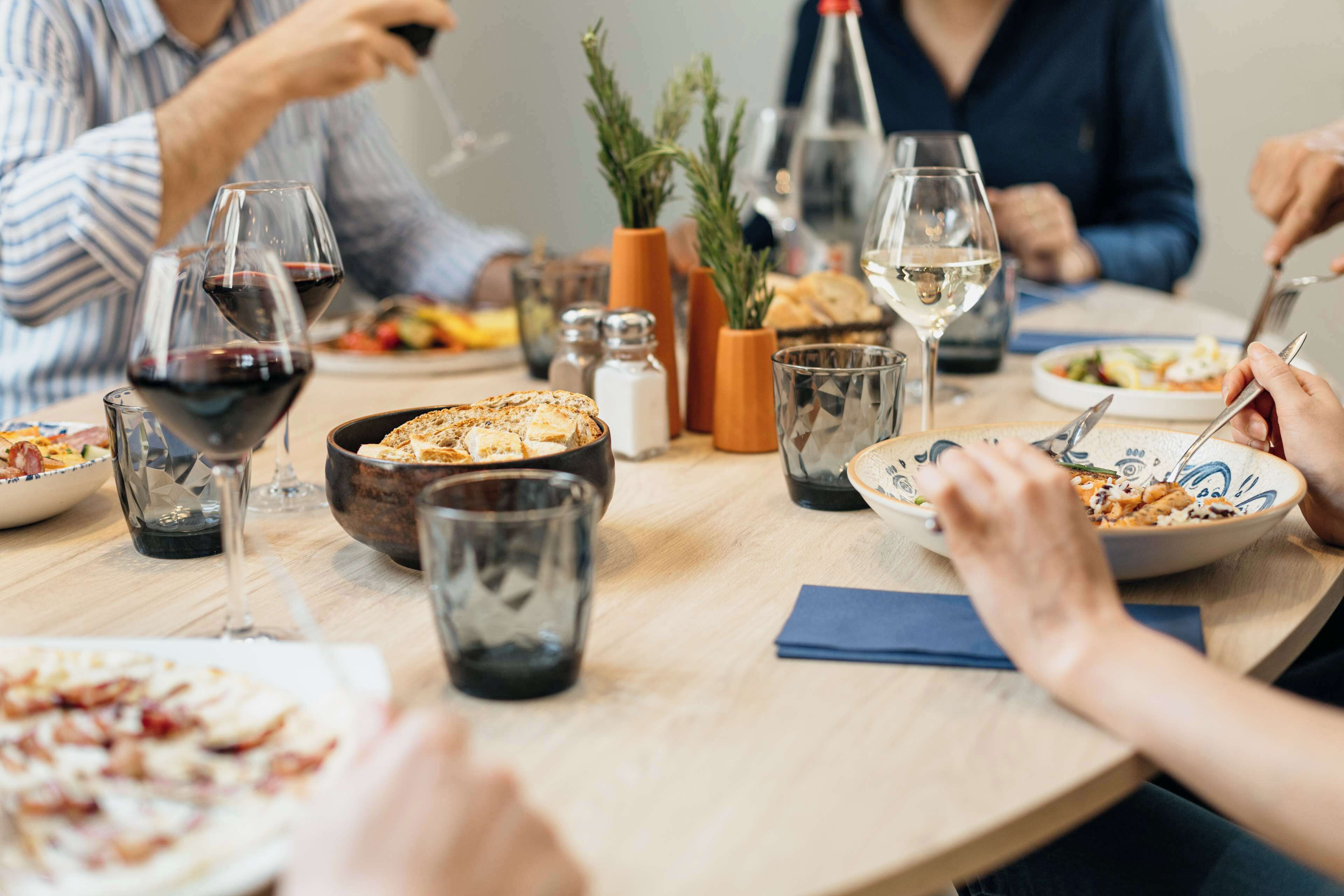 breakfast, lunch, dinner served; regional cuisine