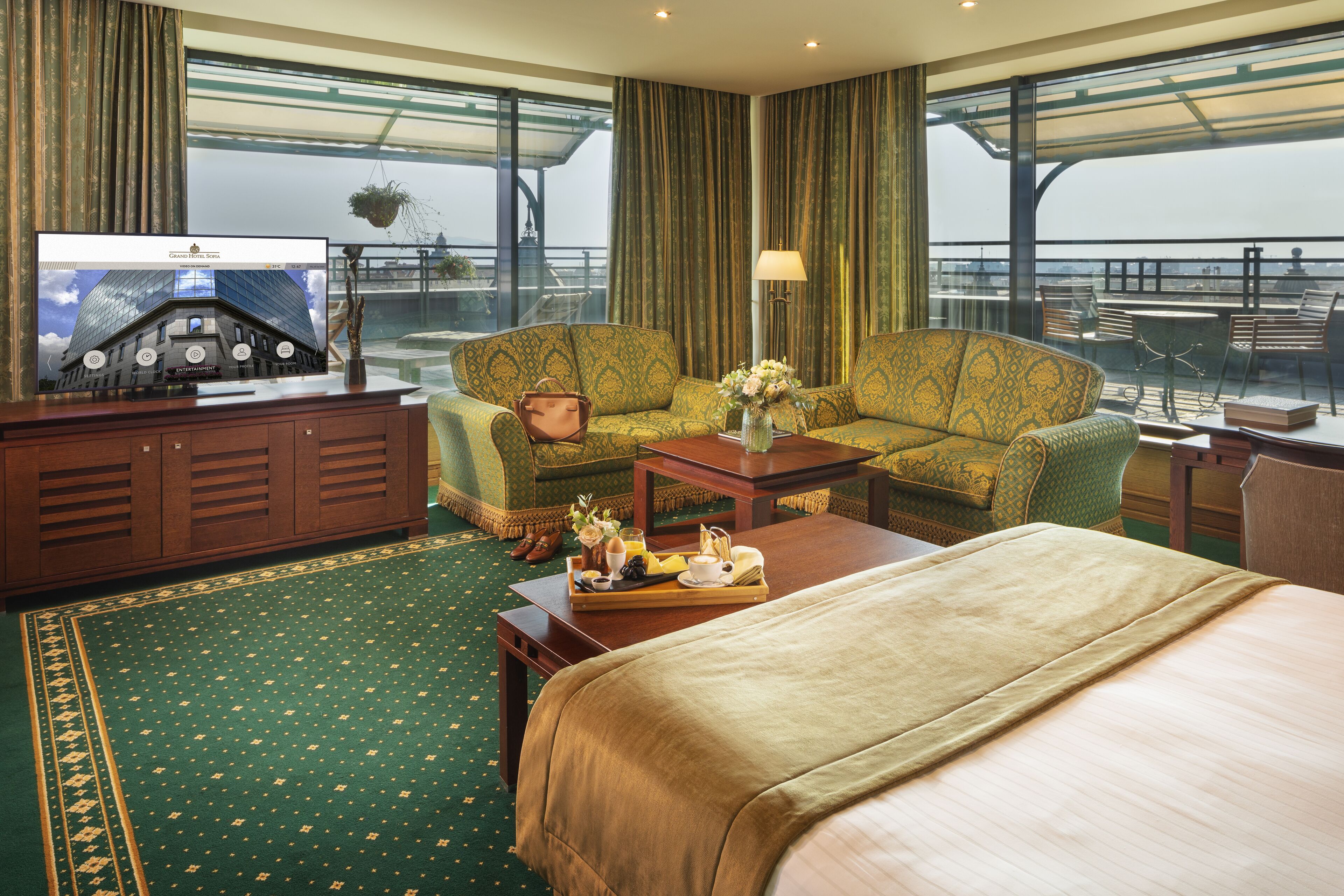 panorama suite on the top floor with a huge terrace | 1 bedroom, hypo-allergenic bedding, minibar, in-room safe