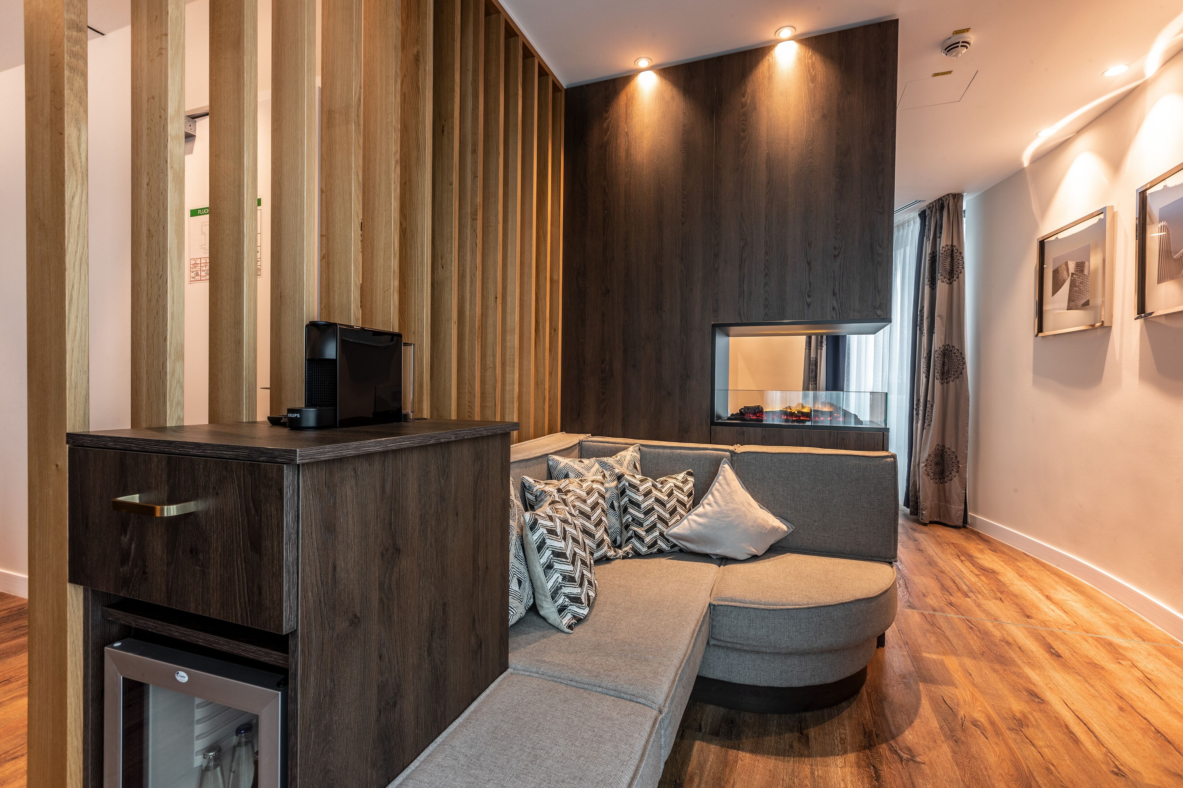 junior suite | 1 bedroom, minibar, in-room safe, individually decorated