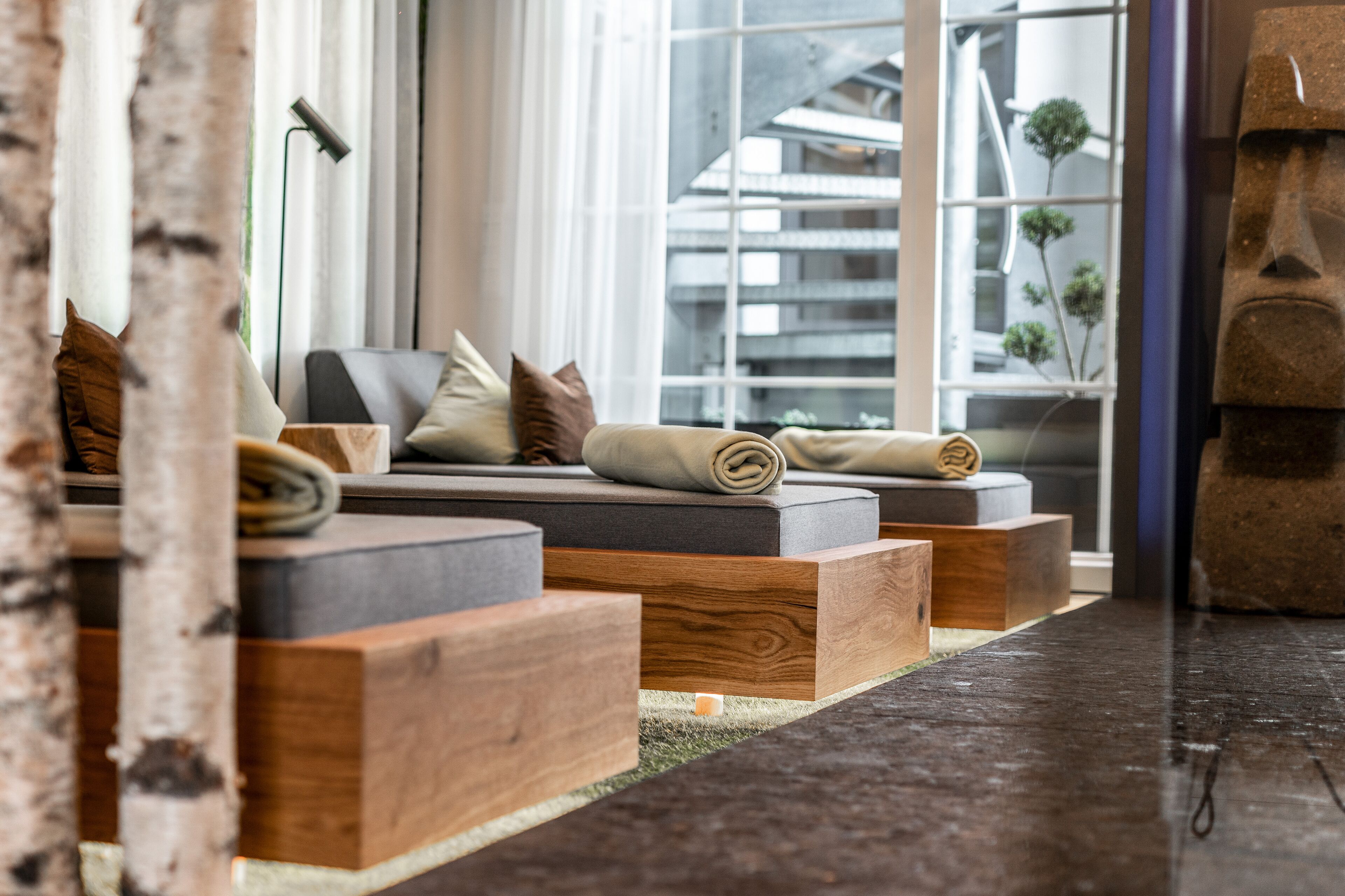 sauna, deep-tissue massages, facials, reflexology, 1 treatment room