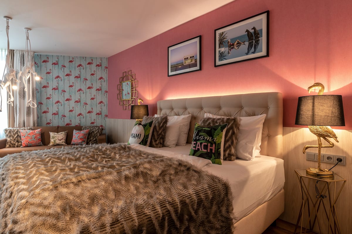1 bedroom, minibar, in-room safe, individually decorated